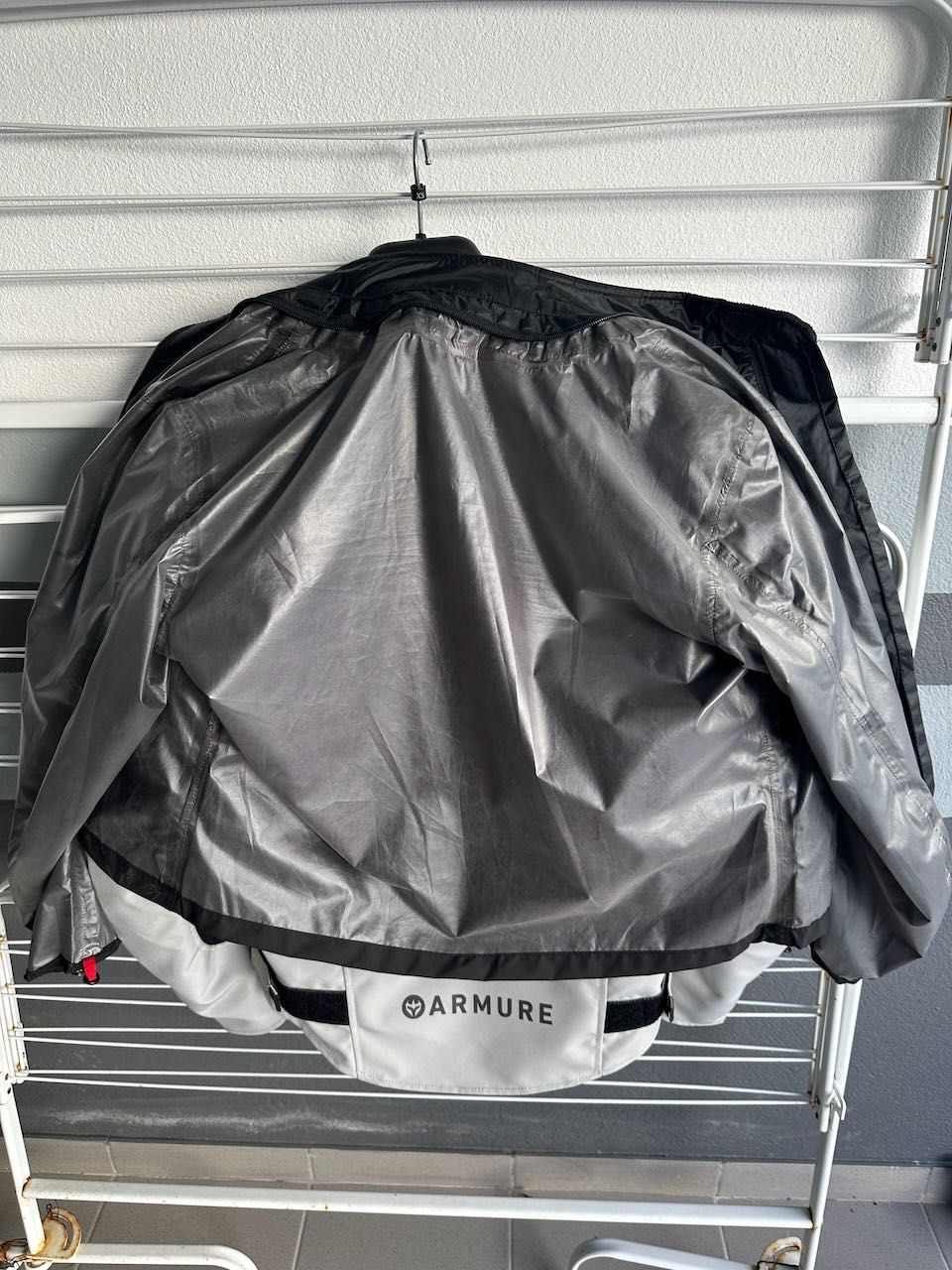 Casaco de moto de verão Armure Milan Vented Ivory / Red tamanho S