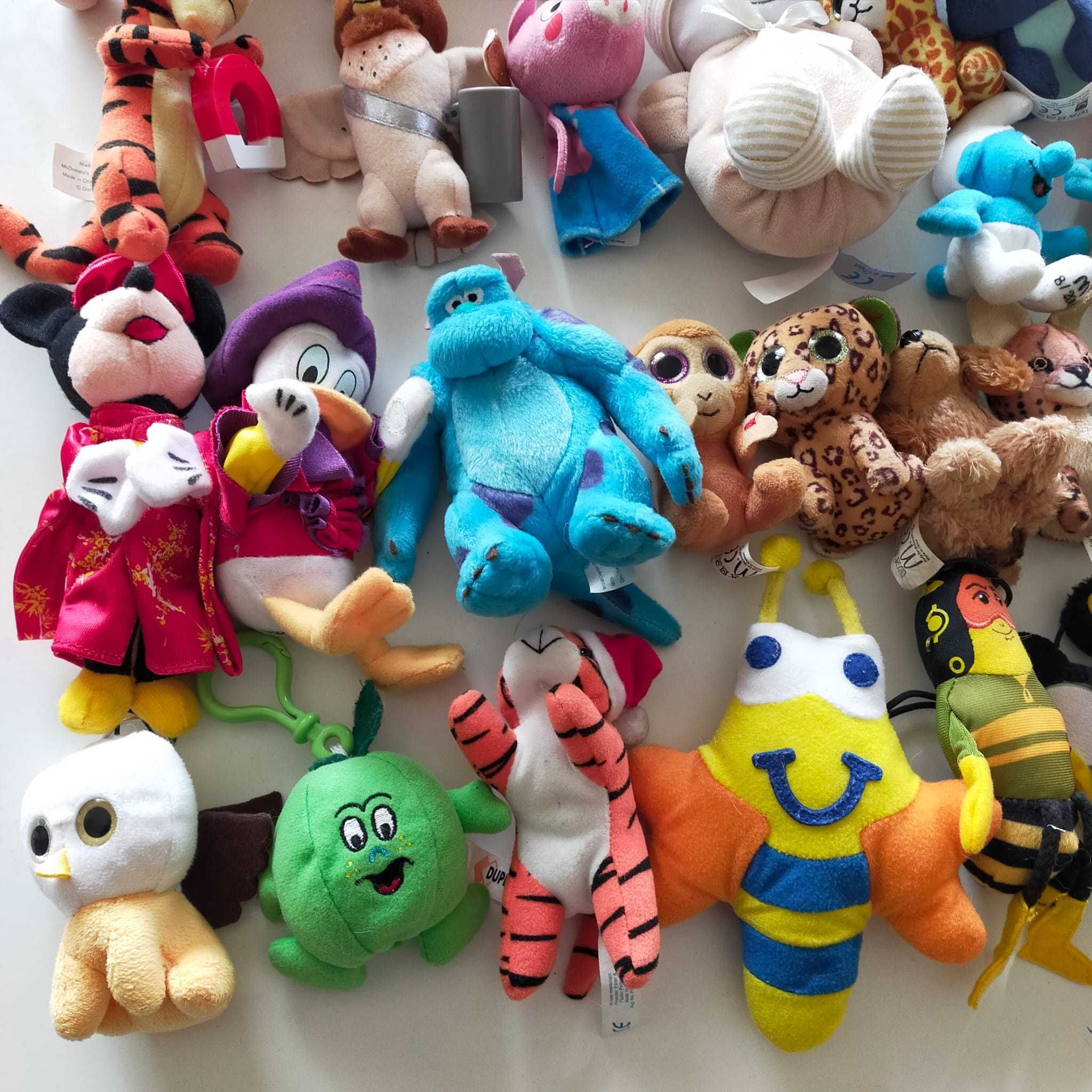 Conjunto de 30 peluches