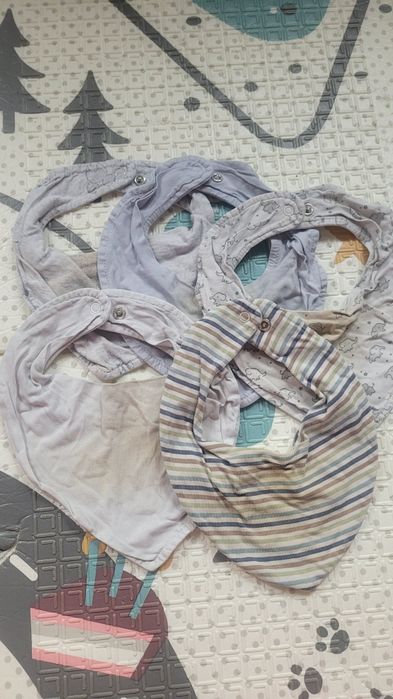 Śliniaki śliniaczki chustki niemowlęce bawełniane H&M