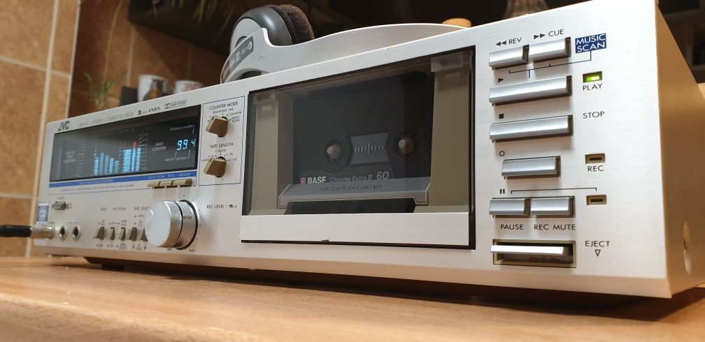 JVC KD-D4 Stereo Cassette Deck