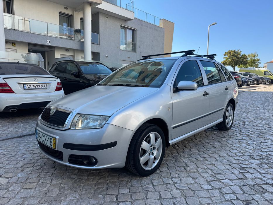 Skoda Fabia break 1.2 gasolina 64 cv único dono ( 135.600 km )