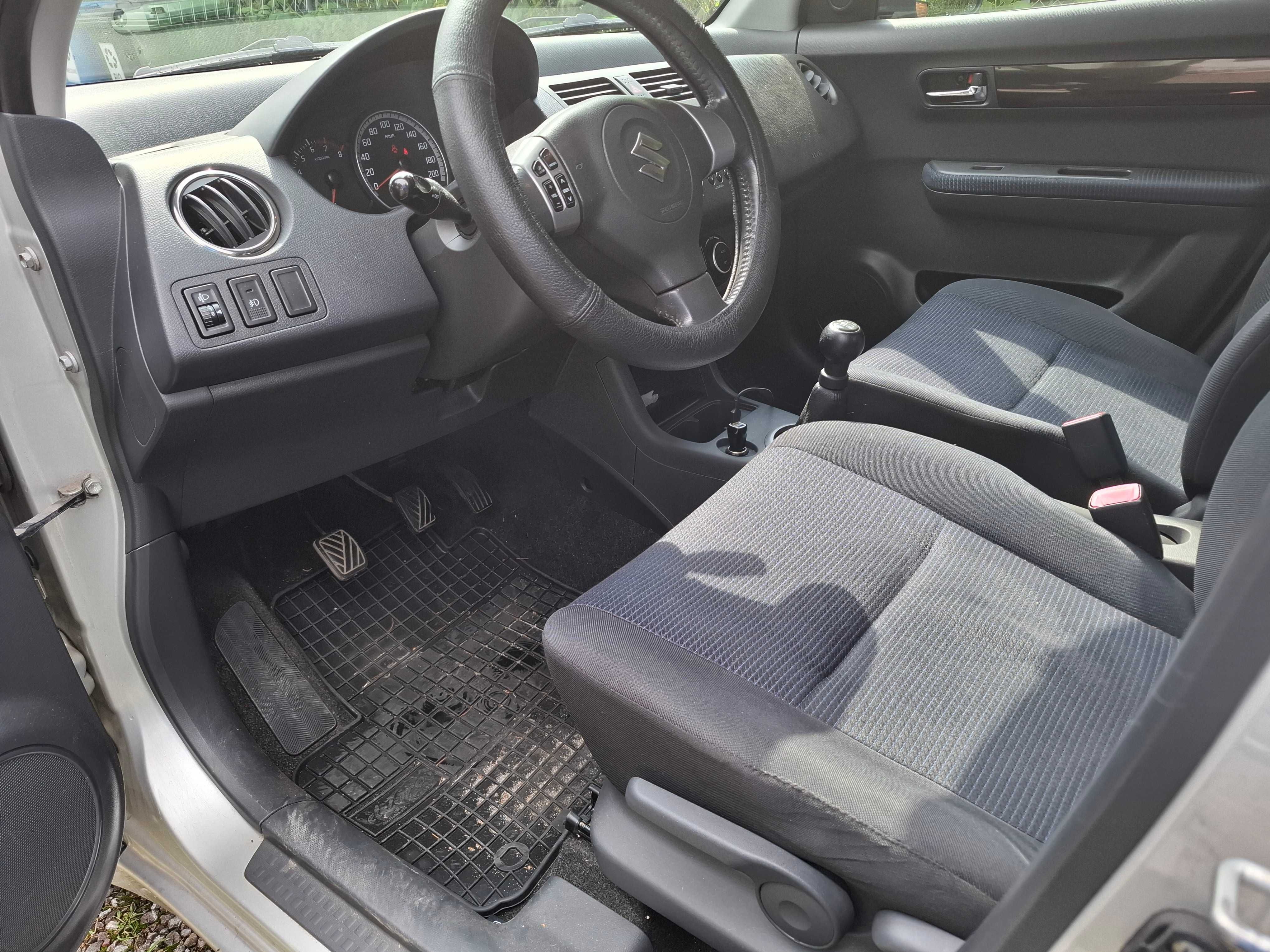 Suzuki Swift napęd na 4 koła