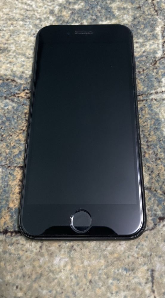 Продам iPhone 8 на 256gb Neverlock Black