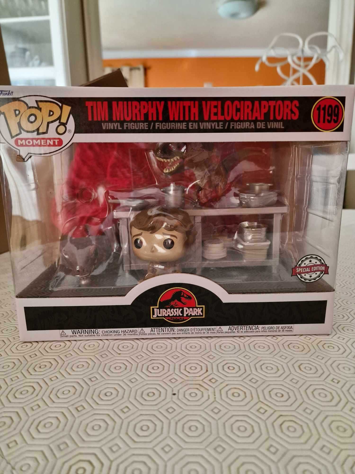 Funko Pop's Jurassic Park - Tim Murphy with Velociraptors #1199