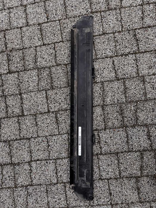 Osłona dolna chłodnicy BMW i3