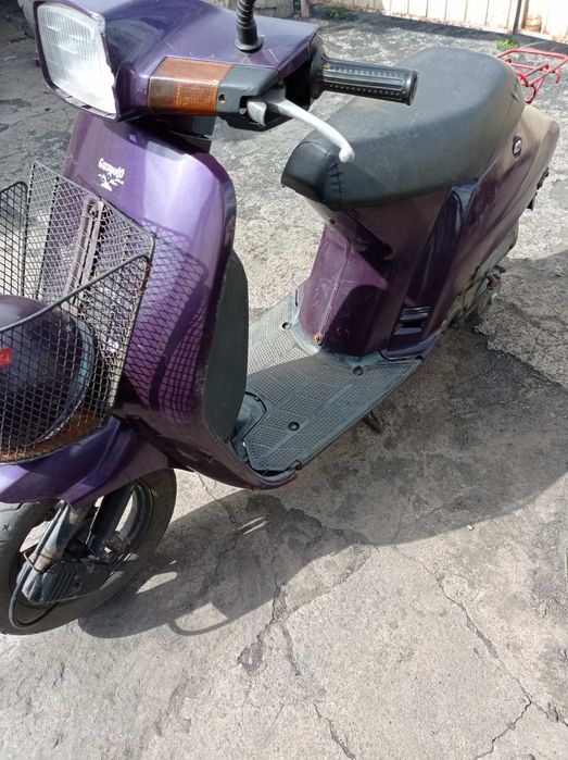 Скутер Honda af 09