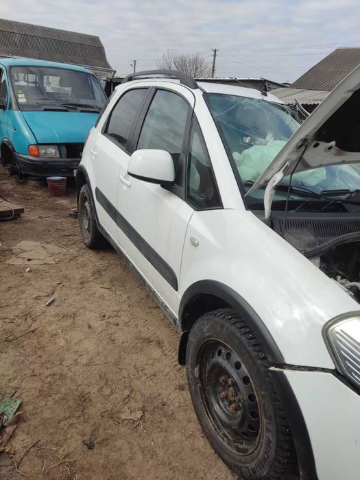 Suzuki sx-4 по запчастям 2009 год 4х4