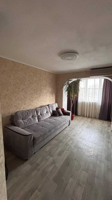 Мини двушка на Заболотного / Добровольского с ремонтом