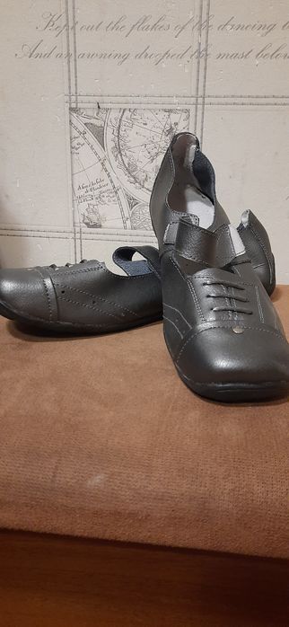 Жіночі балетки нові