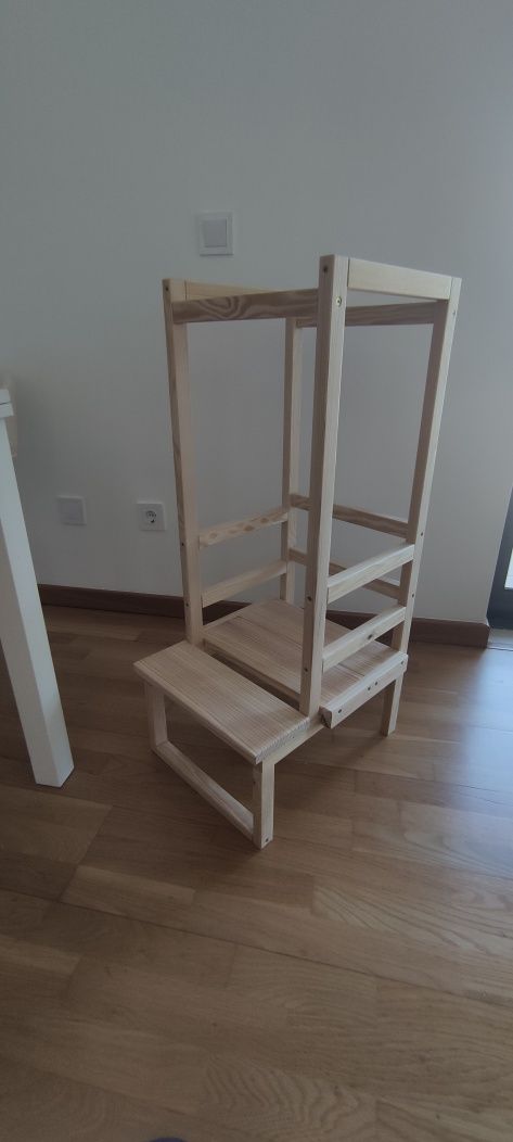 Torre de aprendizagem (como nova)