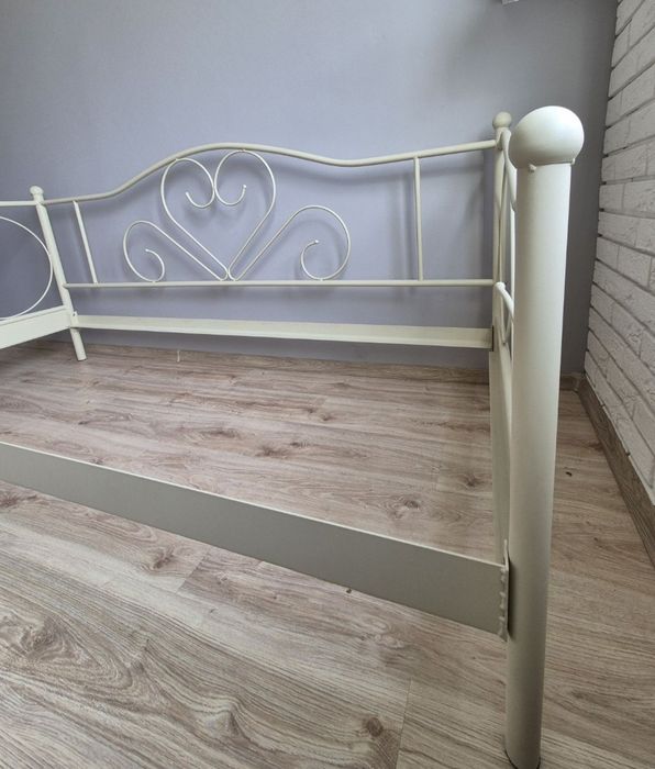 Łóżko JYSK | Model RINGE | 90X200