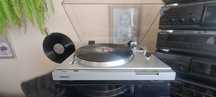 Gramofon Sony półautomatyczny PS-242