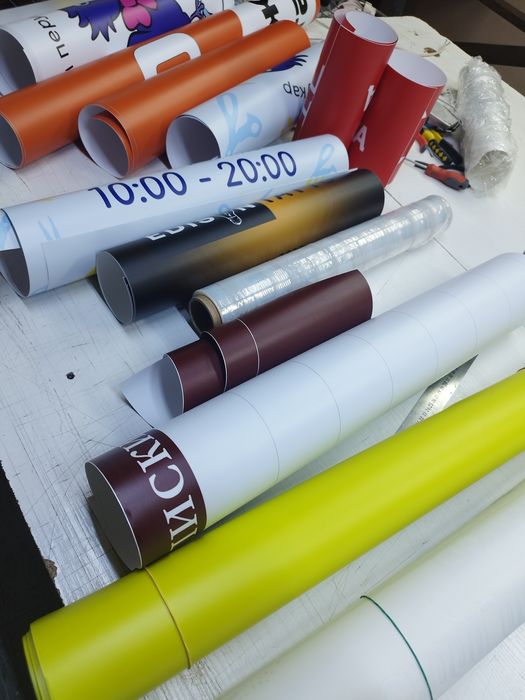 Наклейки на авто, Банер, Оракал, Холст, Плакати, Друк наліпок, макети