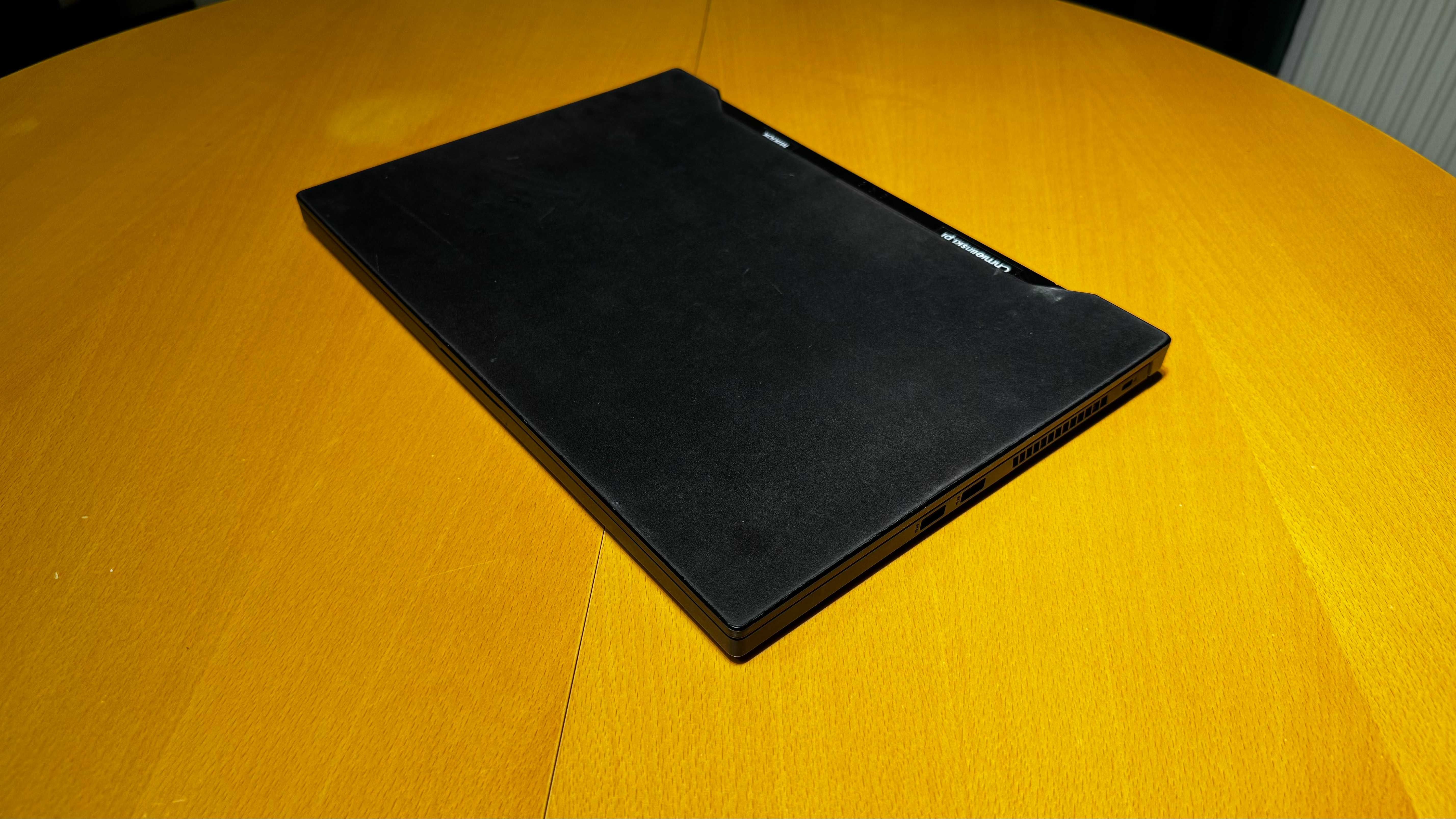Laptop Gamingowy ASUS ROG Zephyrus G15 R7 RTX Stan Idealny