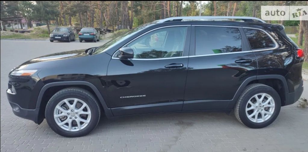 Продам Автомобіль Jeep Cherokee