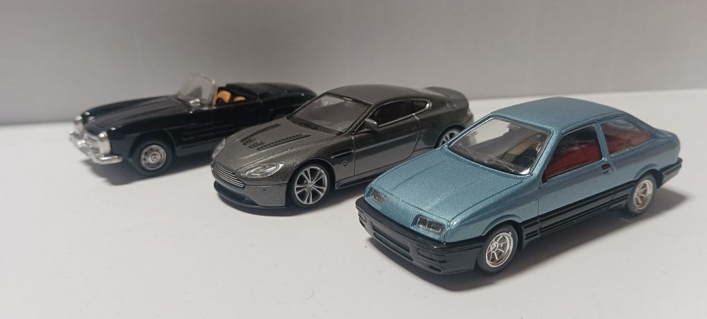 Carros escala 1/43 (lote n7)