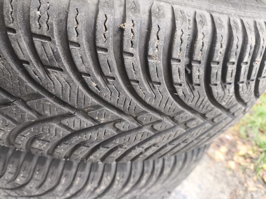 Koła felga stalowa. Zimowe.  Krisalp HP3 195/65R15 91T.  .5x122