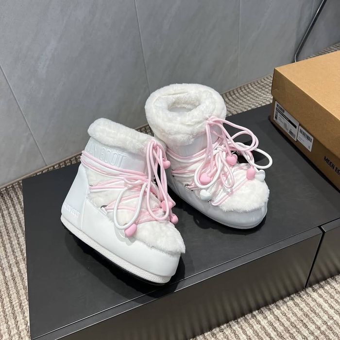 Зимове жіноче взуття/ Moon Boot/ Мун Бути/ Черевики/ Timberland Suprem