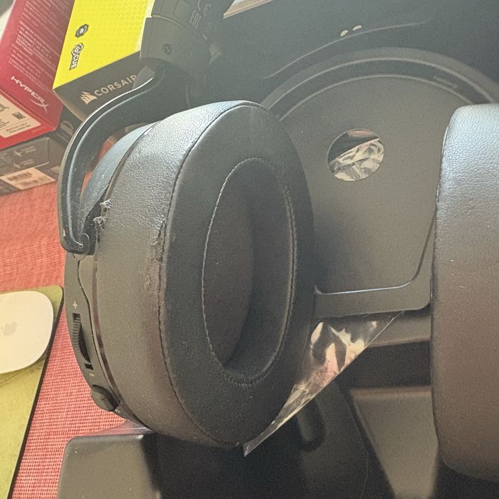 Headset Corsair HS70 Bluetooth - Gaming