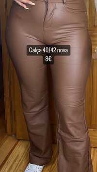 Calça polipele castanha