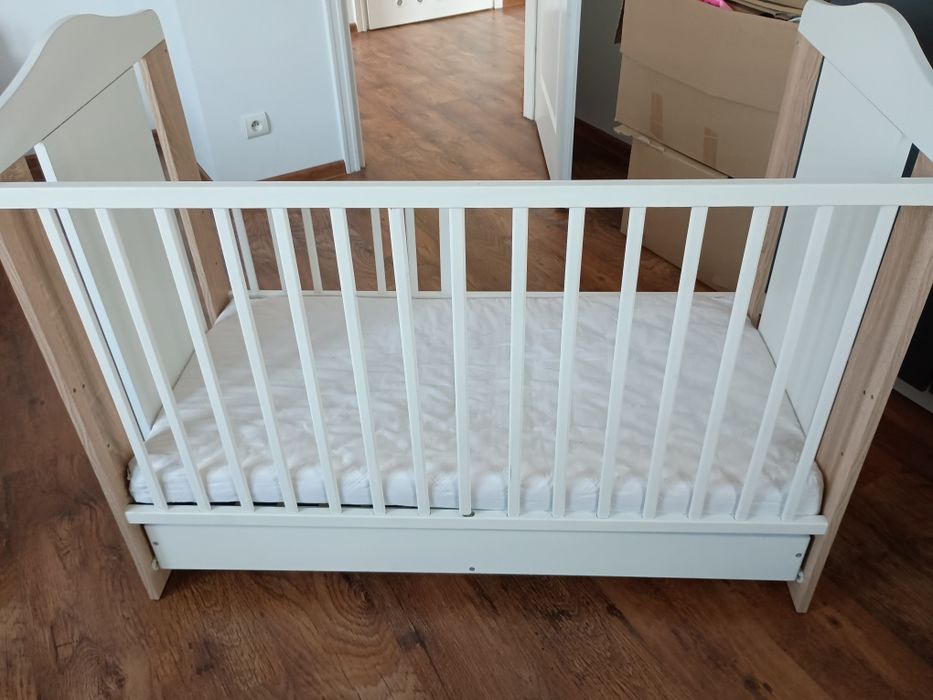 Sprzedam łóżeczko dziecięce 2w1