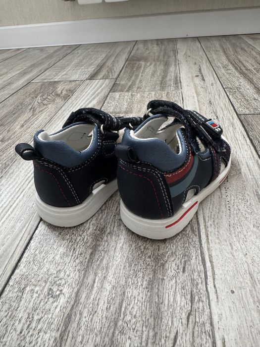 Босоеіжки темно сині