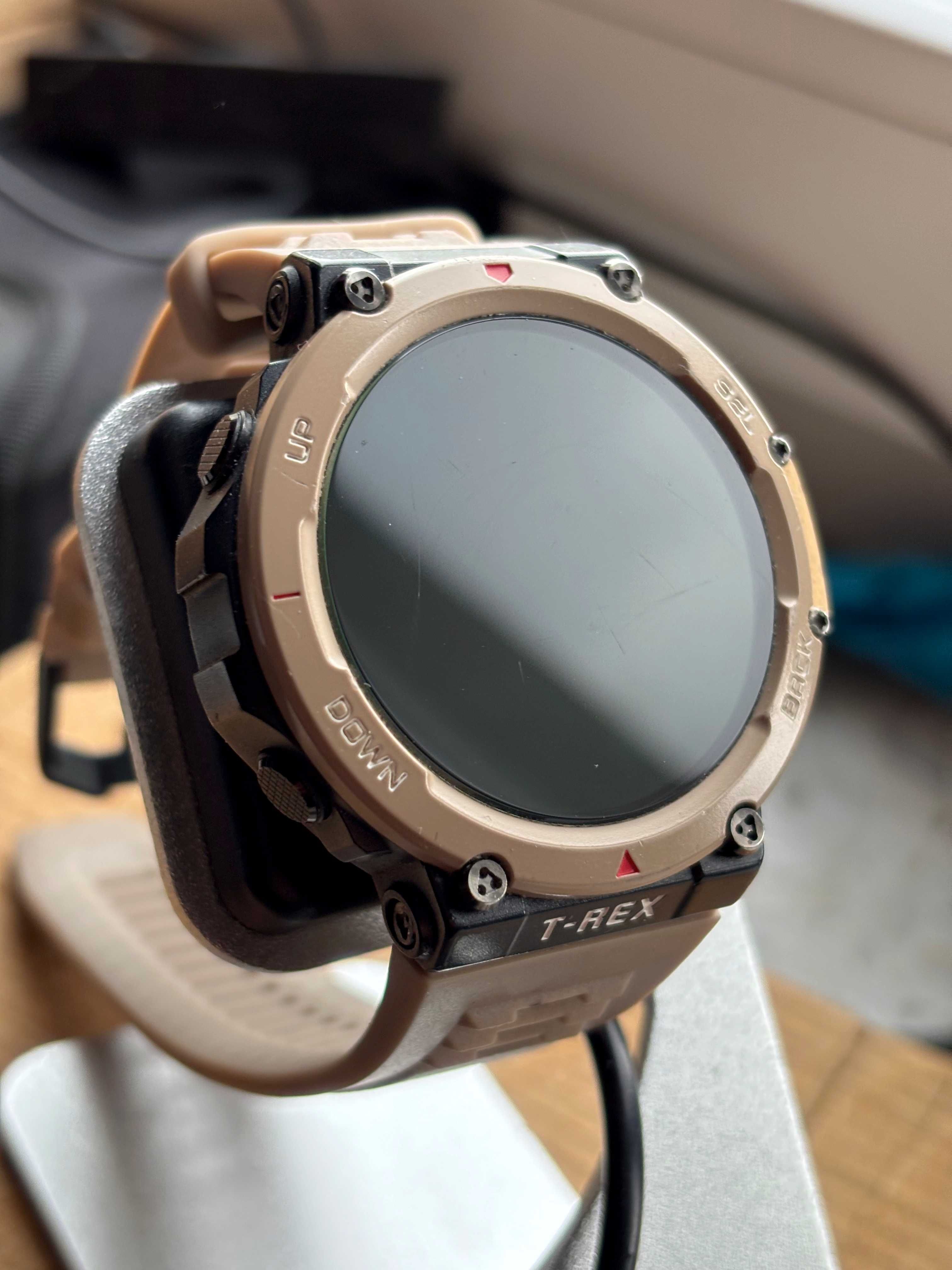 Smartwatch Amazfit T-Rex 2, nowy pasek, ładowarka stacjonarna