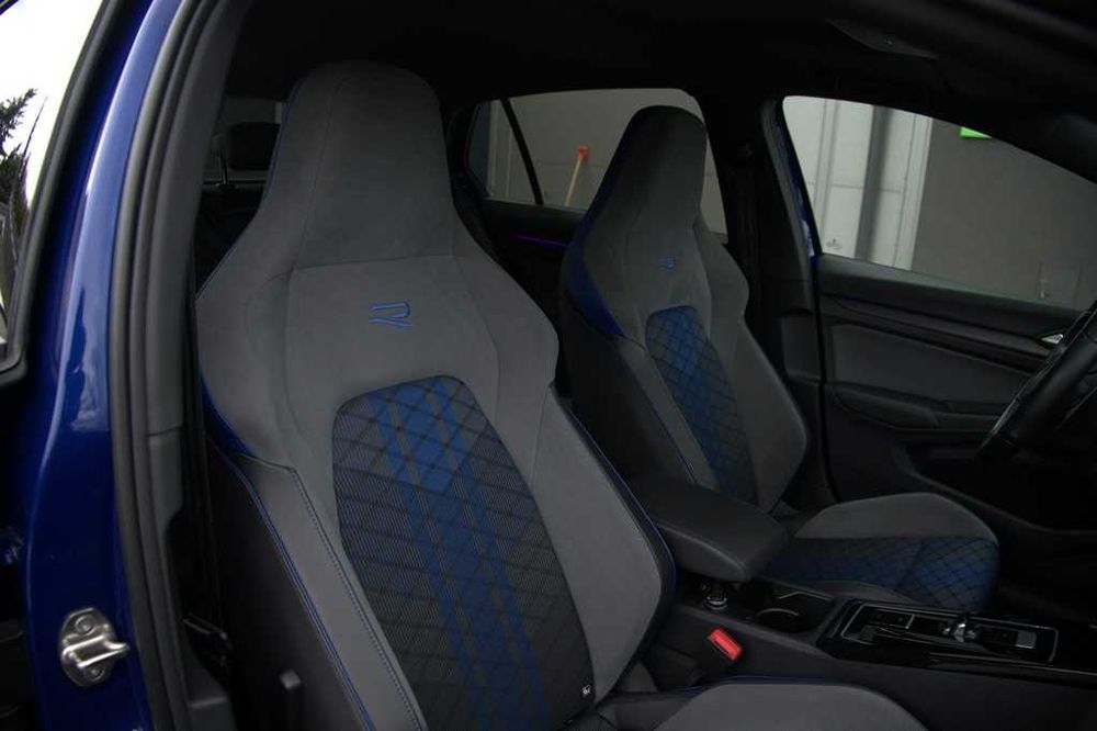 Volkswagen Golf 8R 426KM Akrapovič Harman Kardon Dach panoramiczny