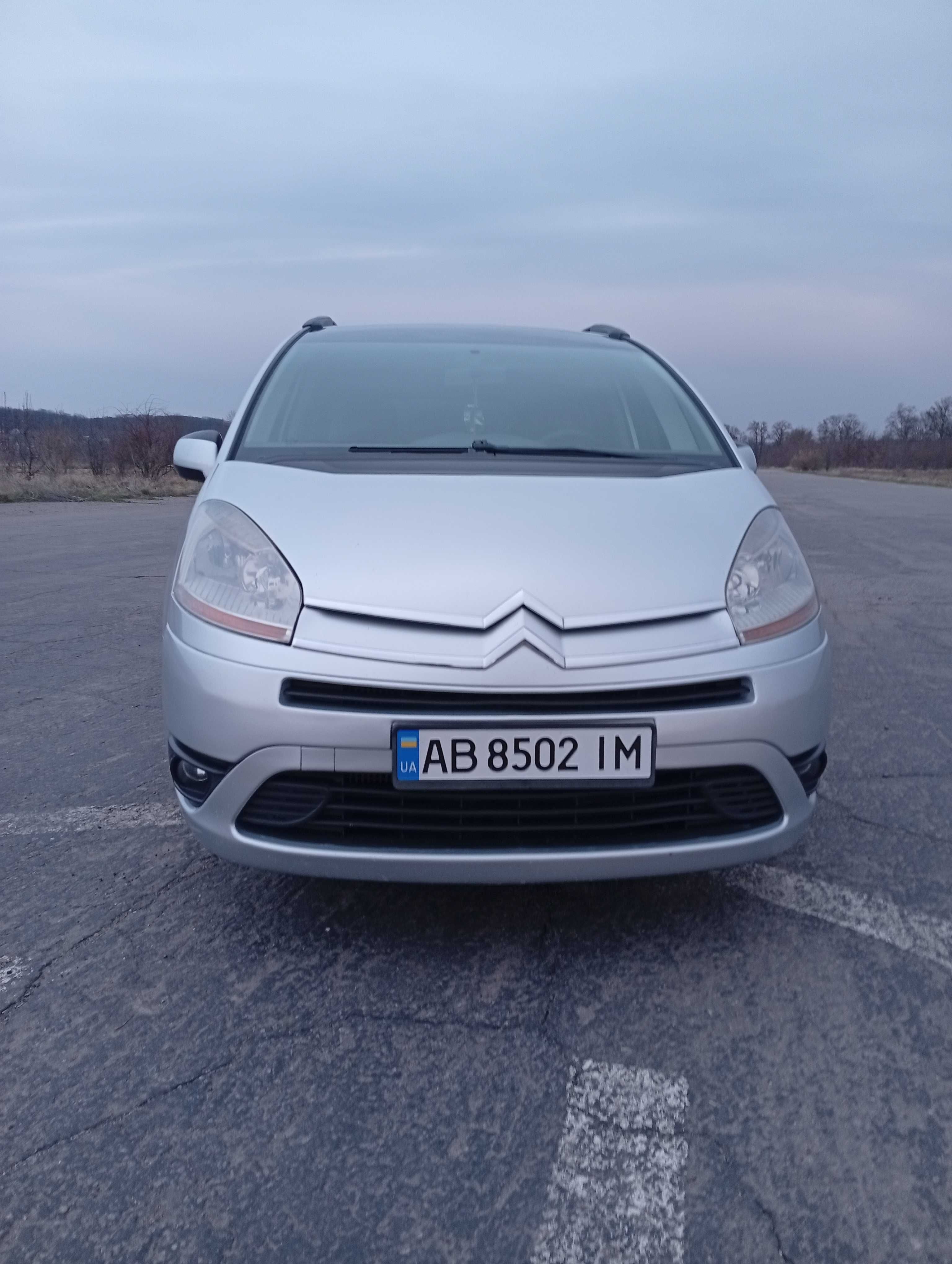 Продам своє авто