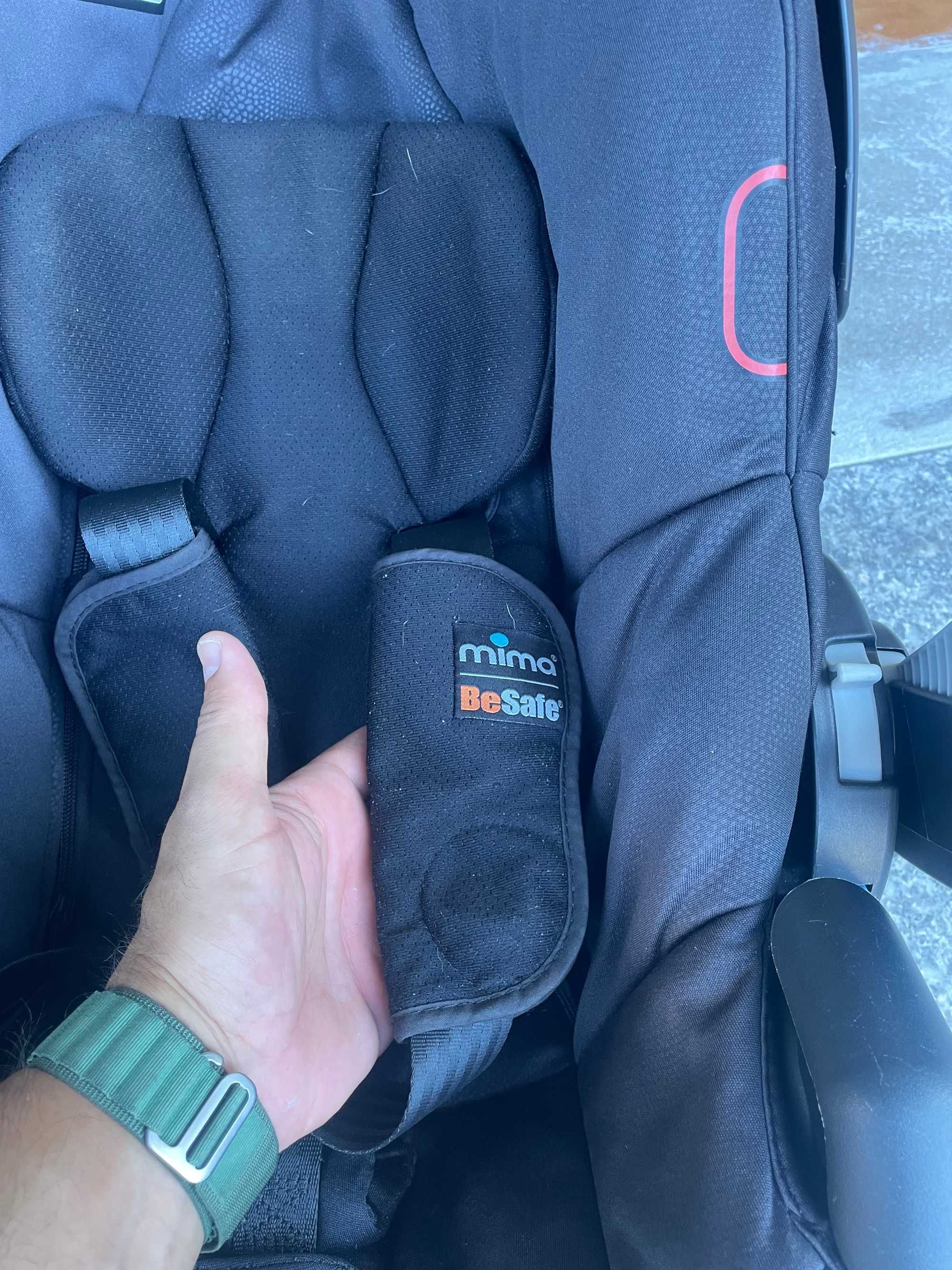 Ovo Mima Be Safe Izi Go Modular Preto + IsoFix