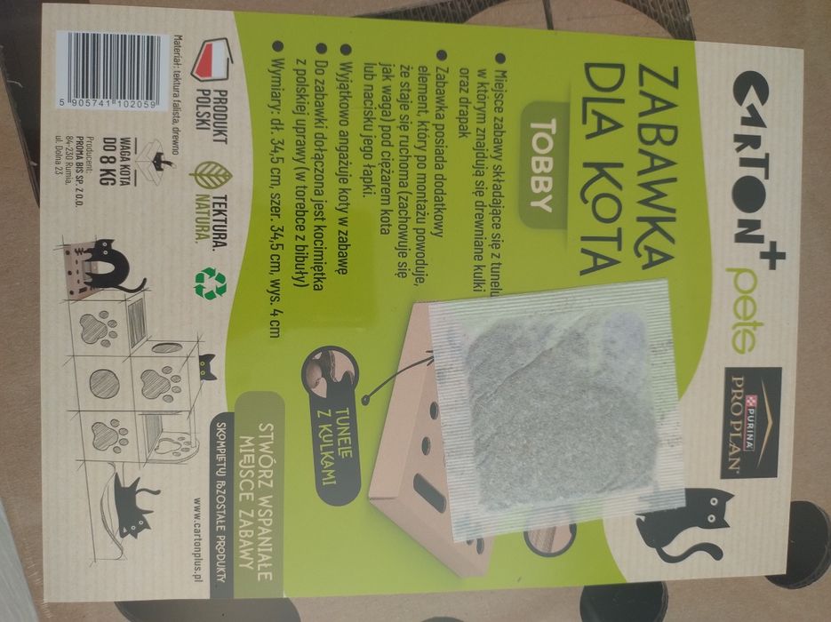 Carton+ Pets zabawka kartonowa i drapak dla kota Tobby z kocimiętką