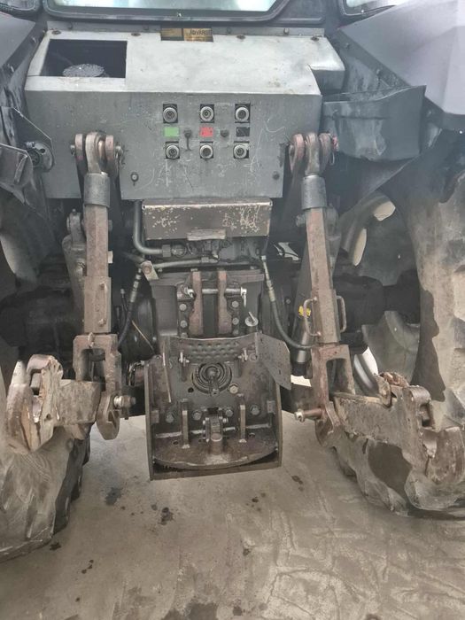 Massey Ferguson 8130