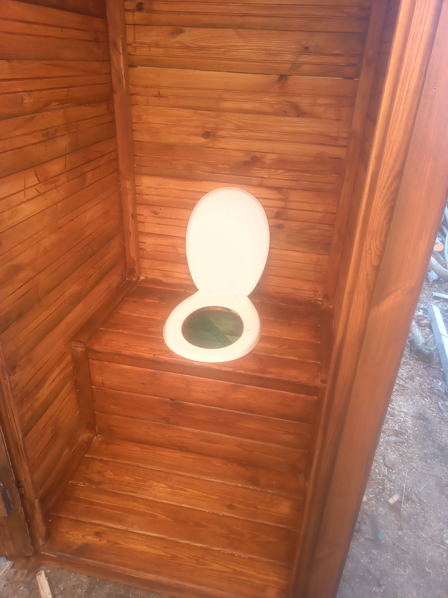 Toaleta WC na działkę