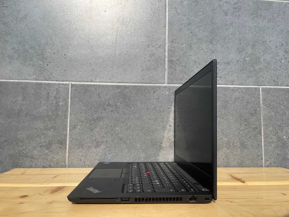 Ноутбук Lenovo ThinkPad T14 Gen 2/i5-1135G7/8GB/256GB/14"/IPS/Гарантія