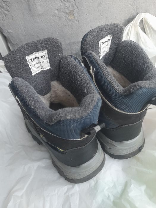 Дитяче взуття зимове