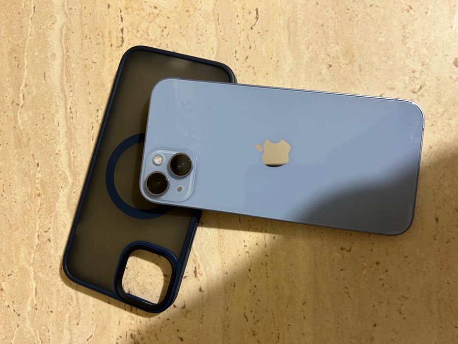 IPhone 14plus blekitny 128GB stan idealny, etui 6szt,nowe szkla