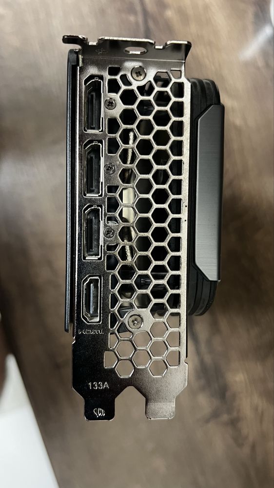 Продам видеокарту Gainward Phoenix GeForce RTX 3070 8GB