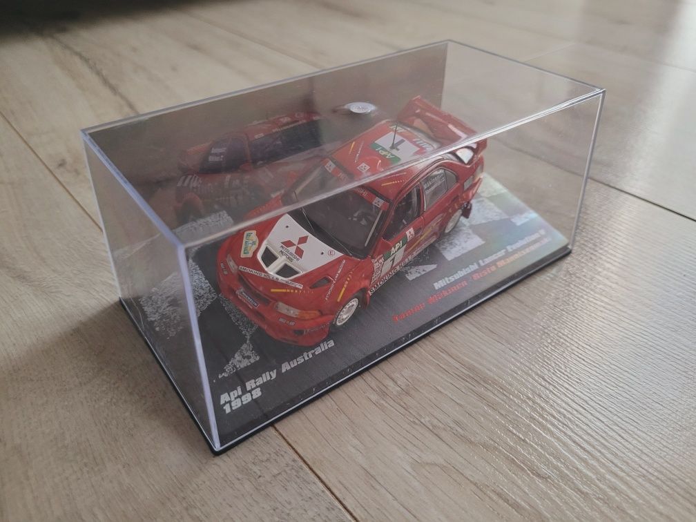 Mitsubishi Lancer Evo V model 1:43