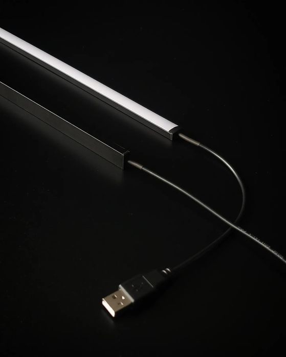 Світильник світлодіодний на usb працює від power bank, лед лампа