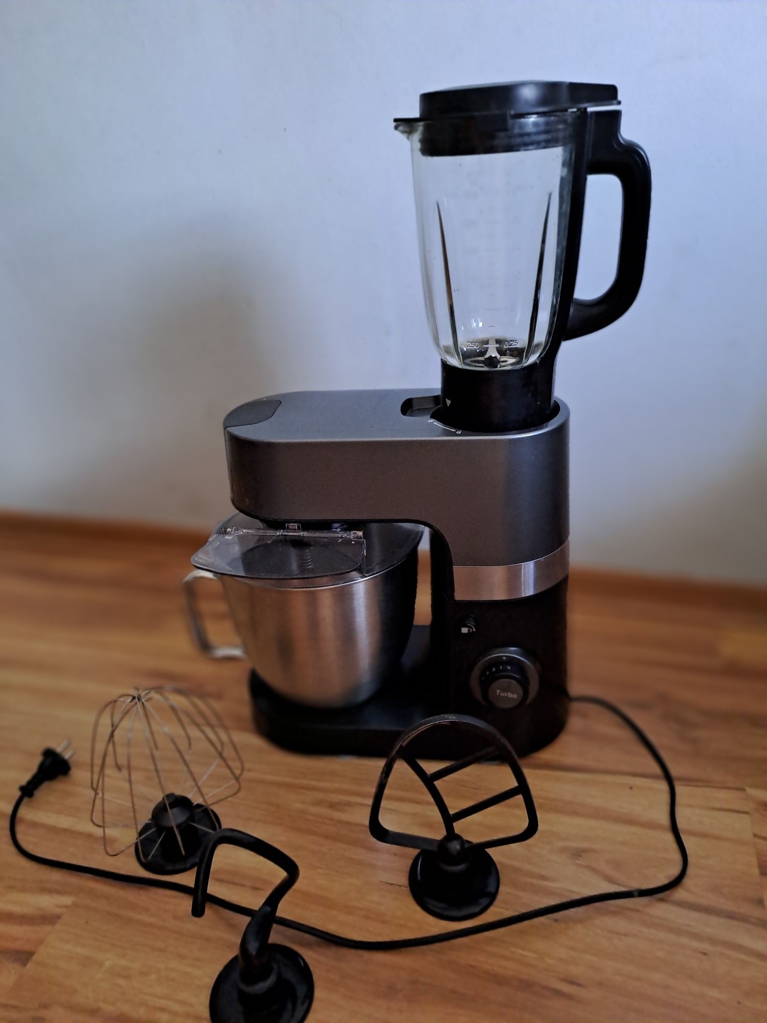 Robot planetarny 1300W
