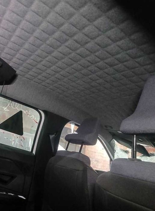 Renault 5 eléctrico para peças (apenas 1500km)