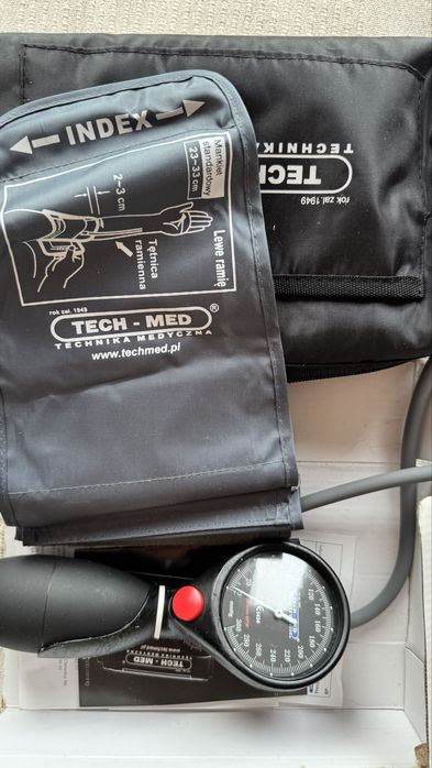 Profesjonalny aparat do mierzenia ciśnienienia krwi Tech med