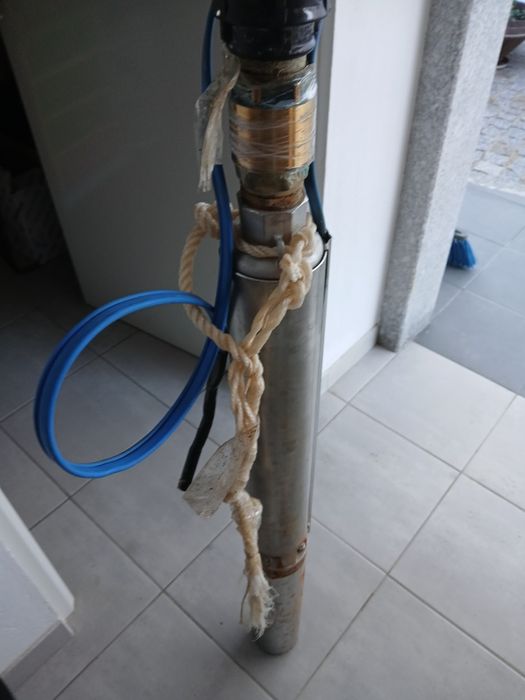 Bomba de agua para furo de 70 metros