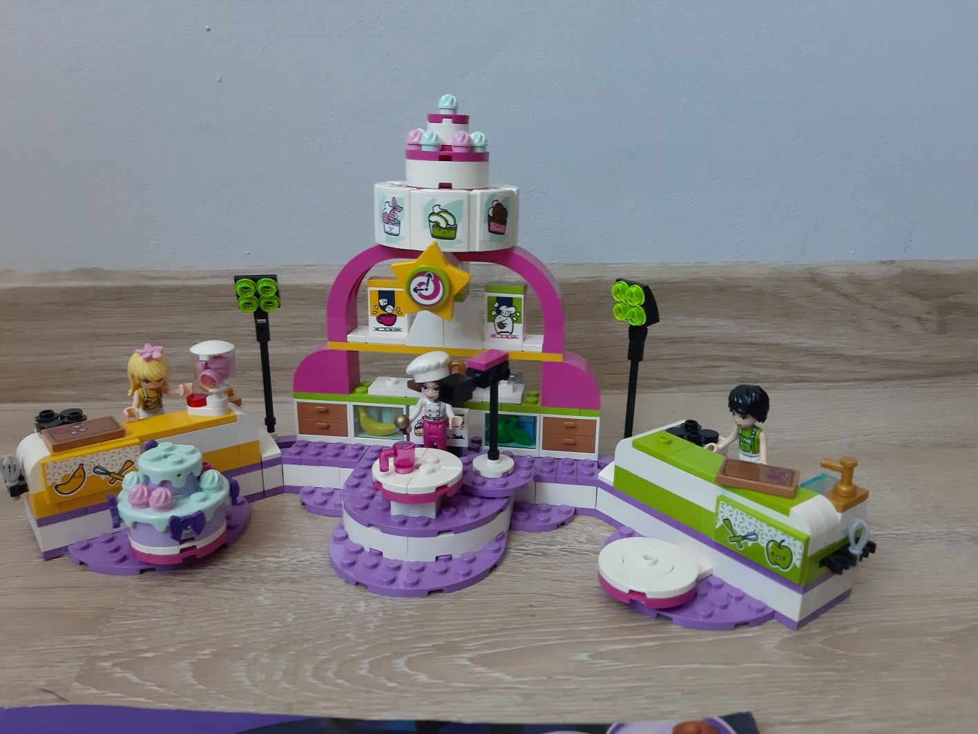 Klocki Lego Friends Konkurs pieczenia 41393