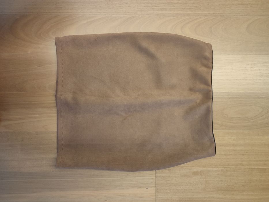 Saio "tipo camurça" camel. Veste S.