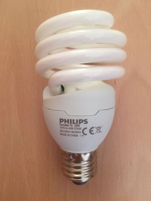 Philips Tornado T2 20W i 23W E27 Лампочка, Germany