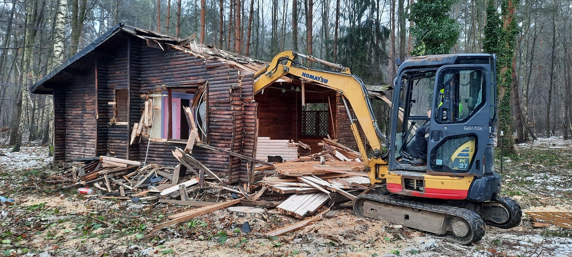 Rozbiórki prace wyburzeniowe