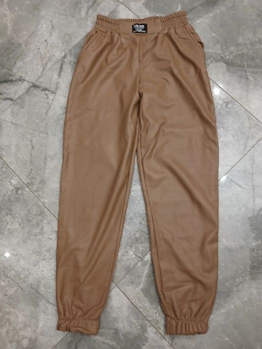 Штани для дівчинки