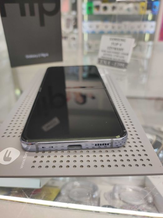 Samsung Z FLIP 4 8/256GB Telakces Felicity *Raty 0%