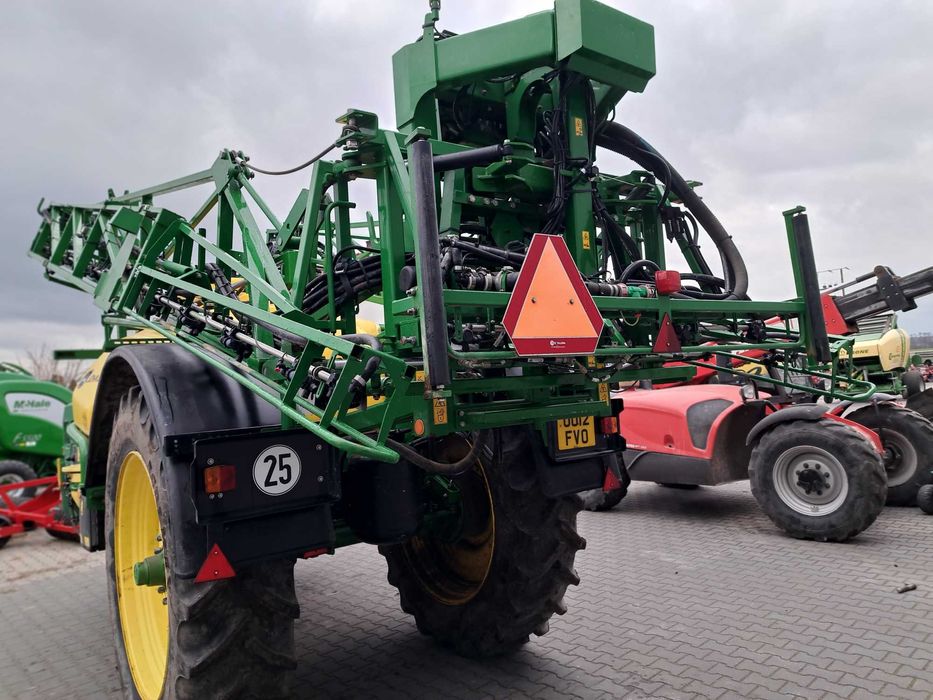 John Deere 944i opryskiwacz